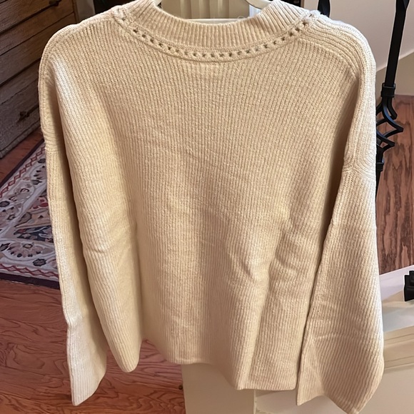 GAP Cream Ribbed Crewneck Sweater/NWT/XL & XXL - Picture 12 of 16